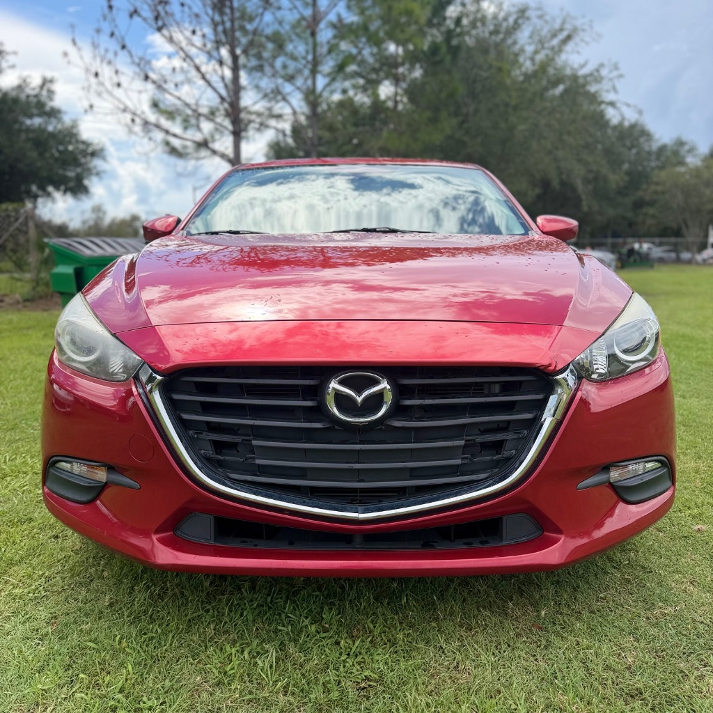 2018 MAZDA MAZDA3 - $9,250