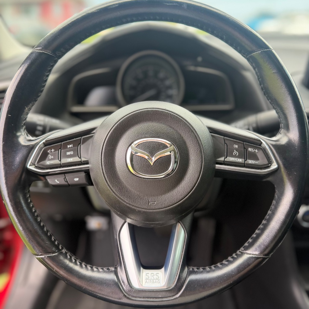2018 MAZDA MAZDA3 - $9,250