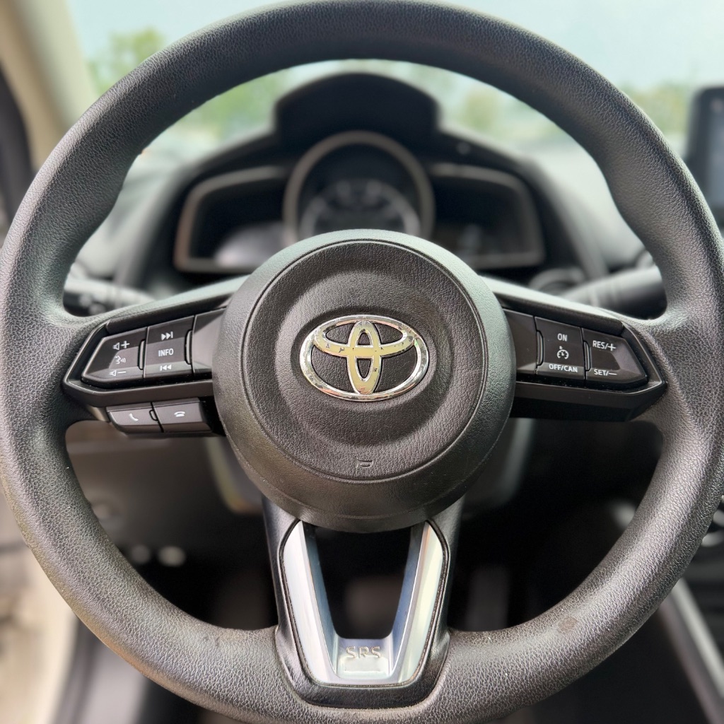 2019 Toyota Yaris - $4,992