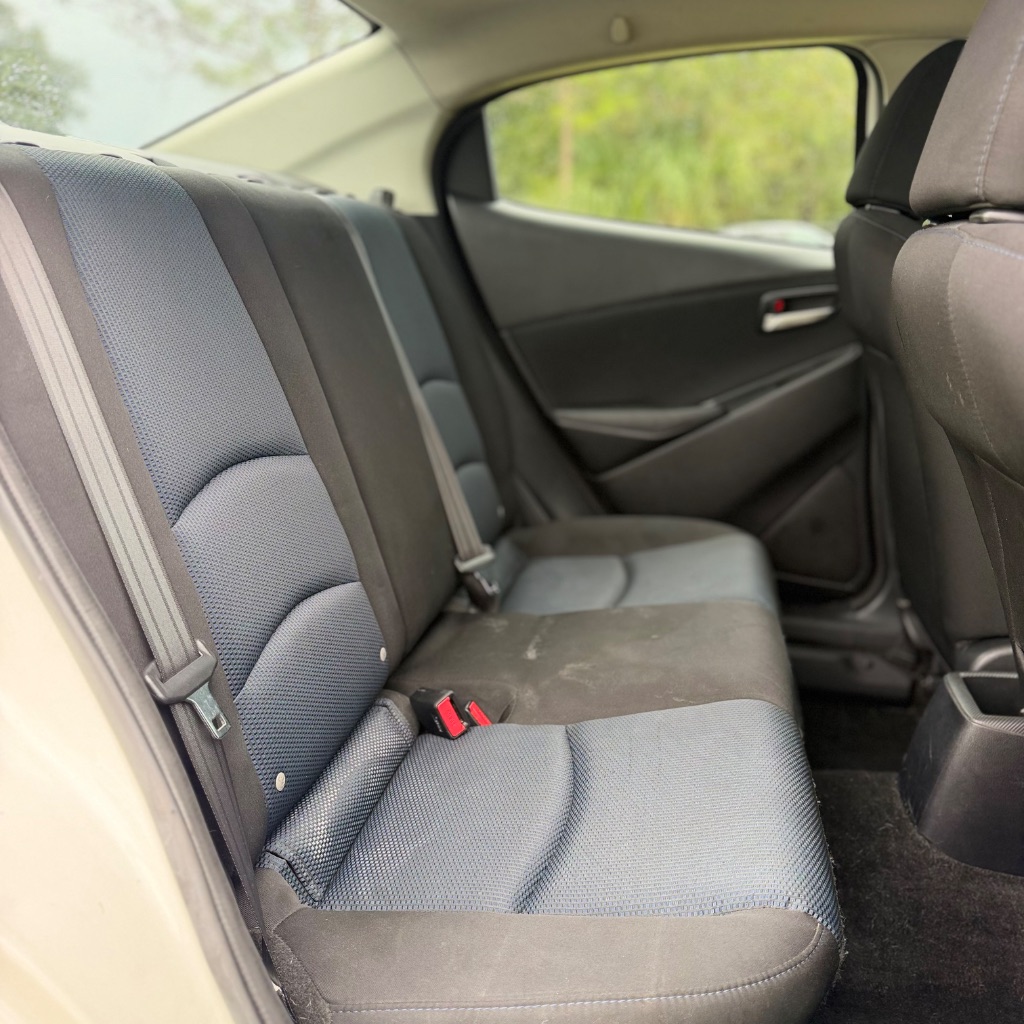 2019 Toyota Yaris - $4,992