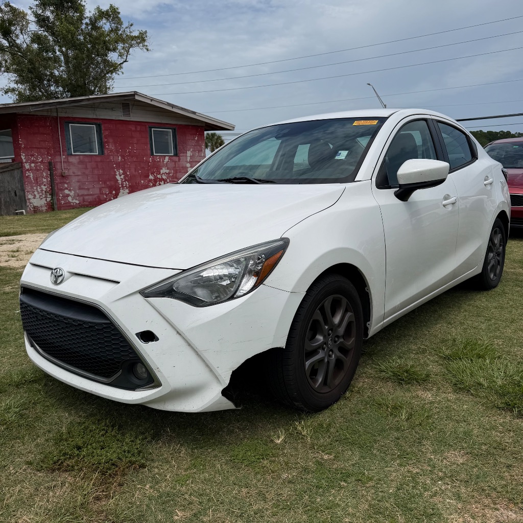 2019 Toyota Yaris - $6,991