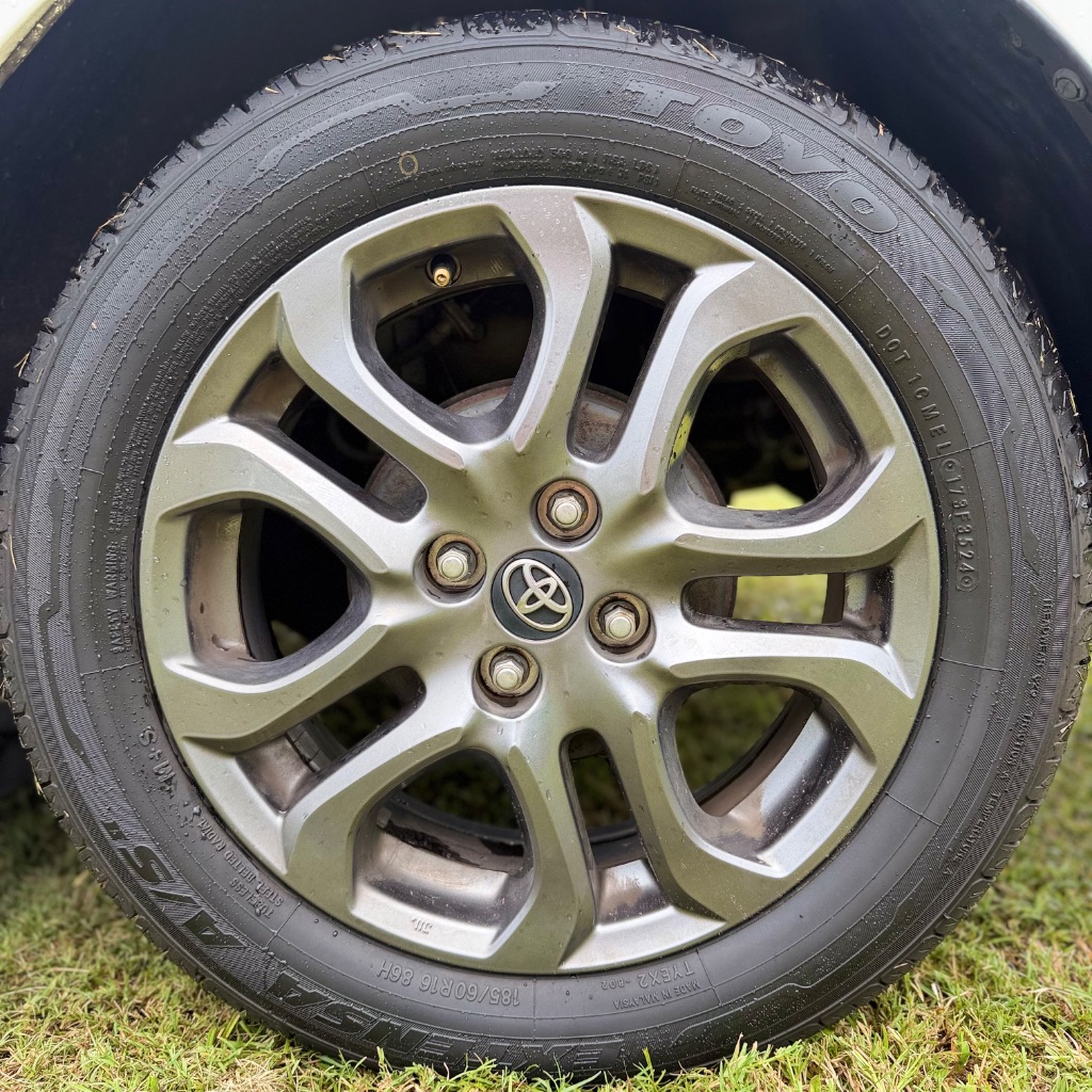 2019 Toyota Yaris - $4,992