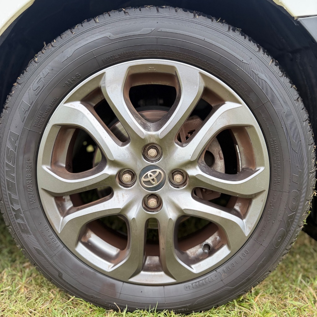 2019 Toyota Yaris - $4,992