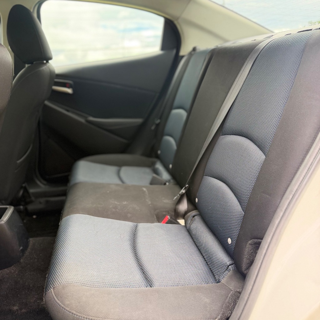 2019 Toyota Yaris - $4,992