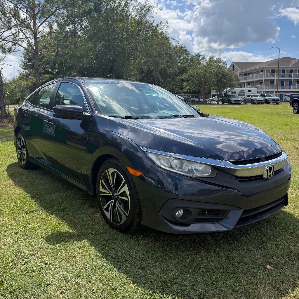 2017 Honda Civic - $7,992