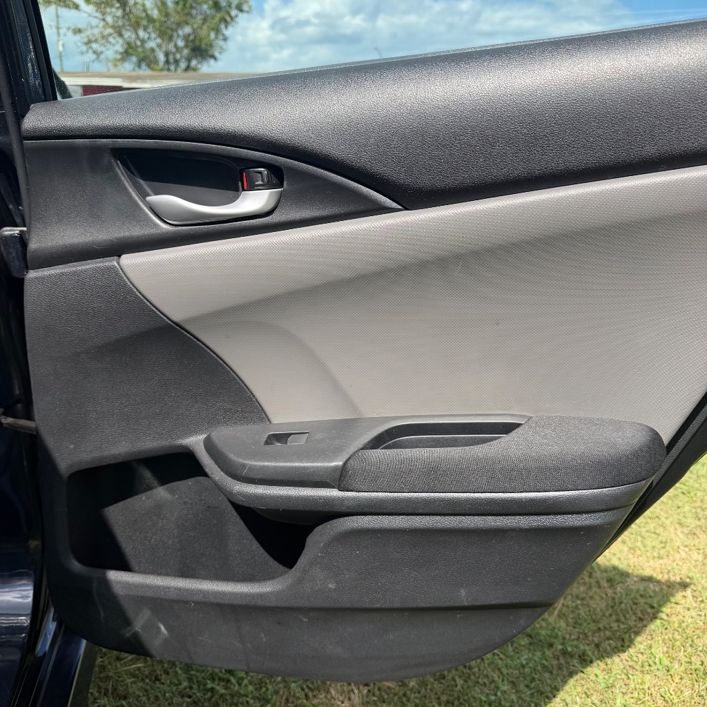 2017 Honda Civic - $7,992