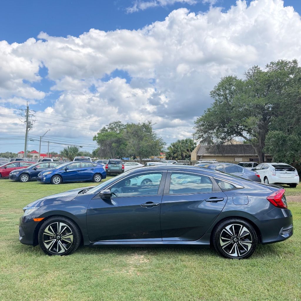 2017 Honda Civic - $7,992