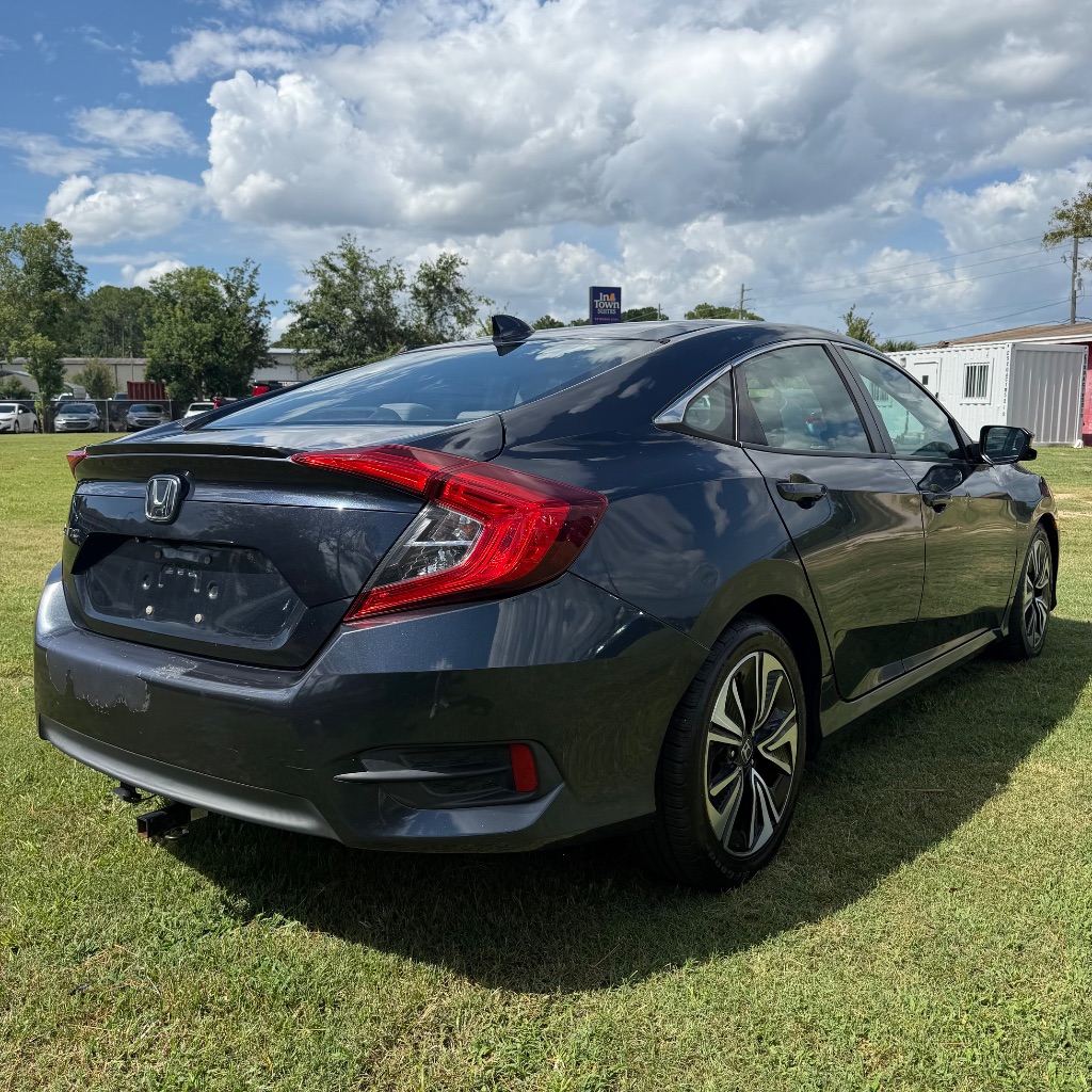 2017 Honda Civic - $7,992