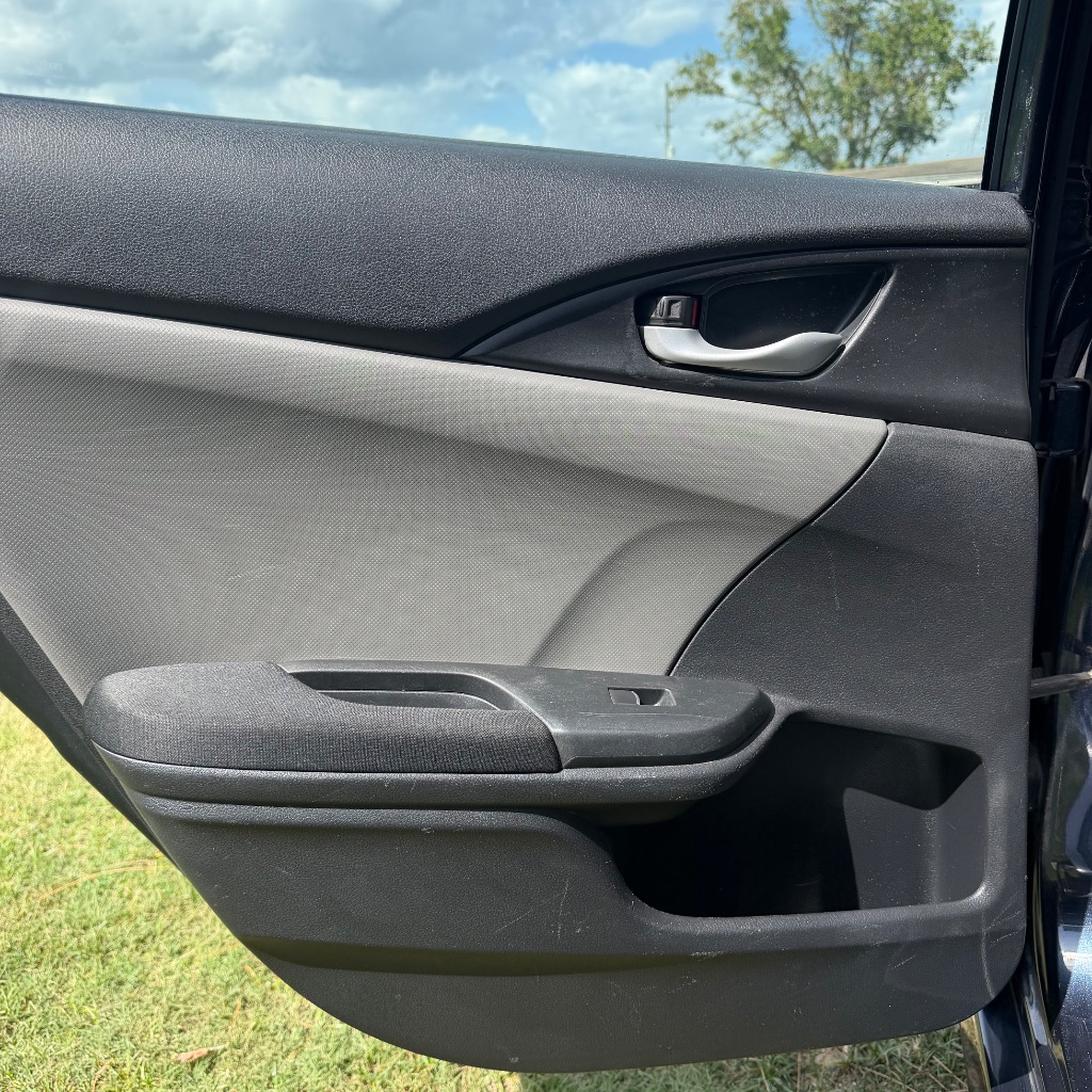 2017 Honda Civic - $7,992