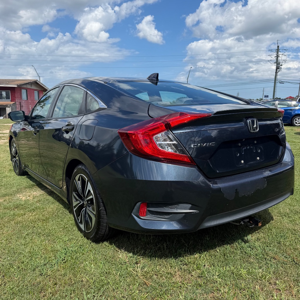 2017 Honda Civic - $7,992