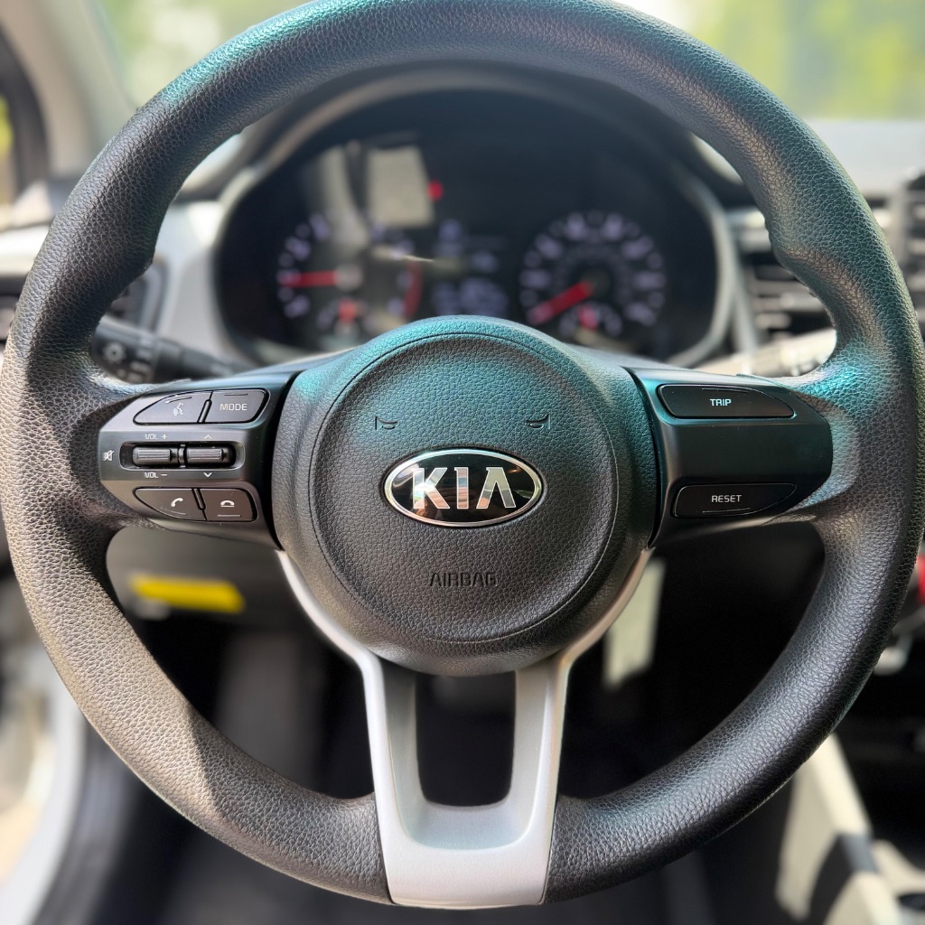 2020 Kia Rio - $11,991