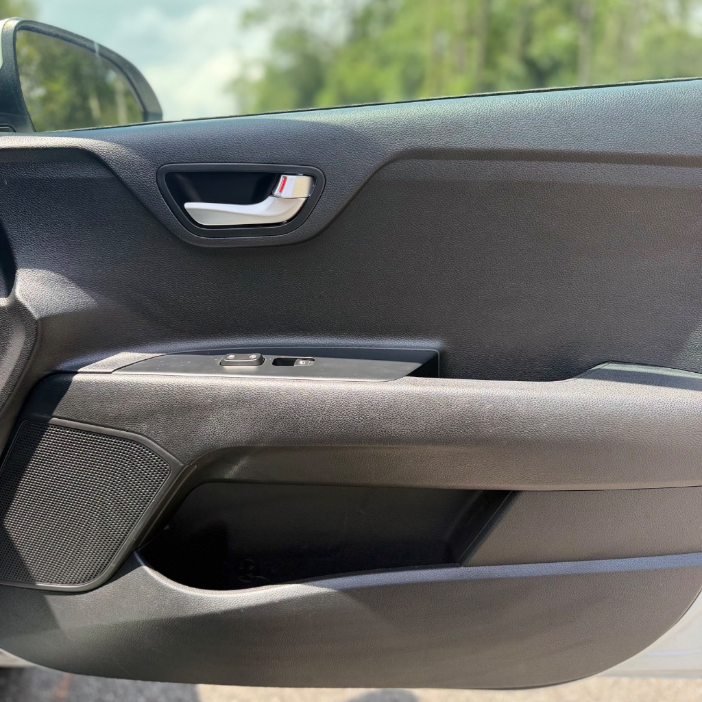 2020 Kia Rio - $11,991