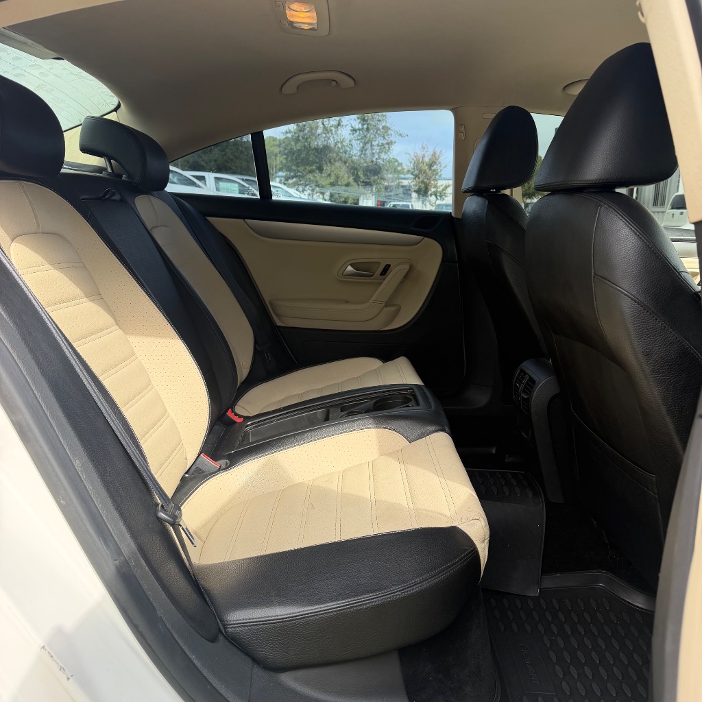 2011 Volkswagen Passat - $2,900