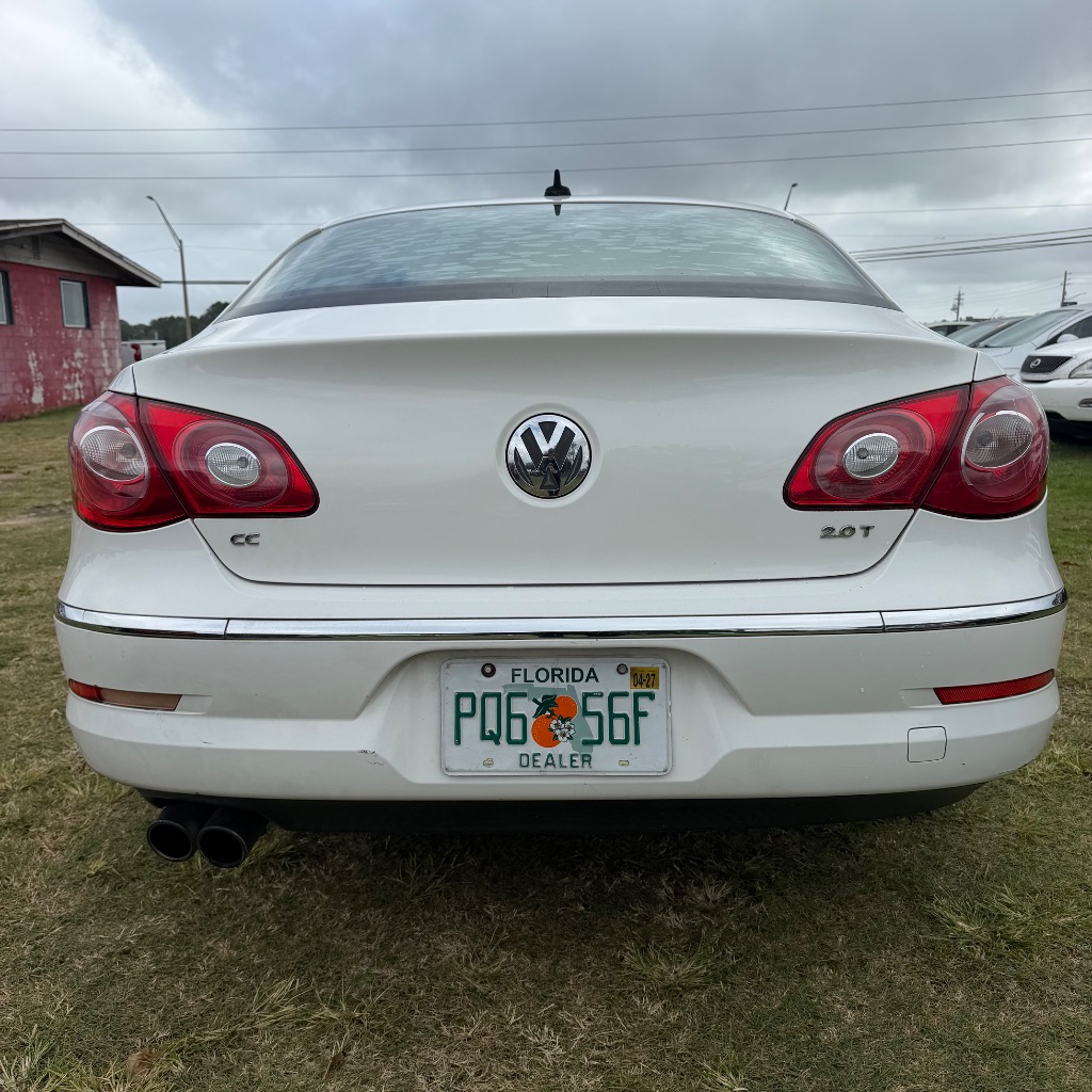 2011 Volkswagen Passat - $2,900