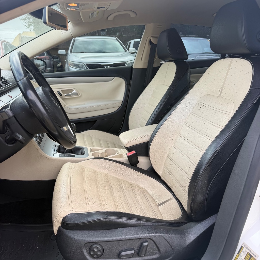 2011 Volkswagen Passat - $2,900