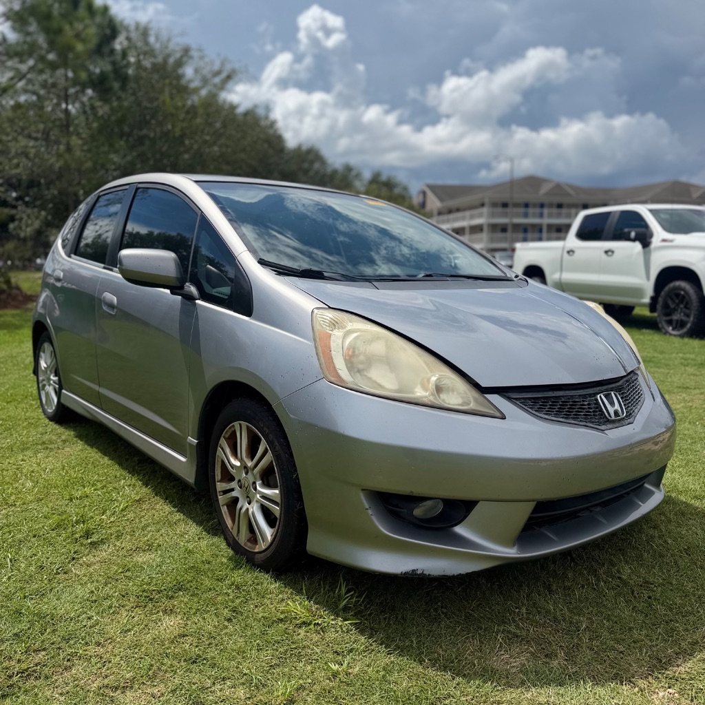2010 Honda Fit - $3,500