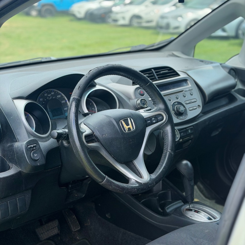 2010 Honda Fit - $3,500