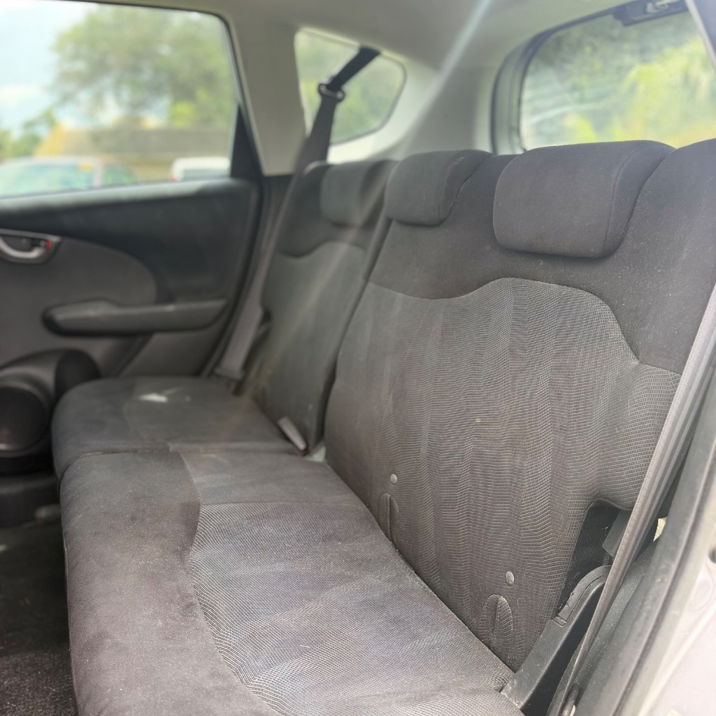 2010 Honda Fit - $3,500
