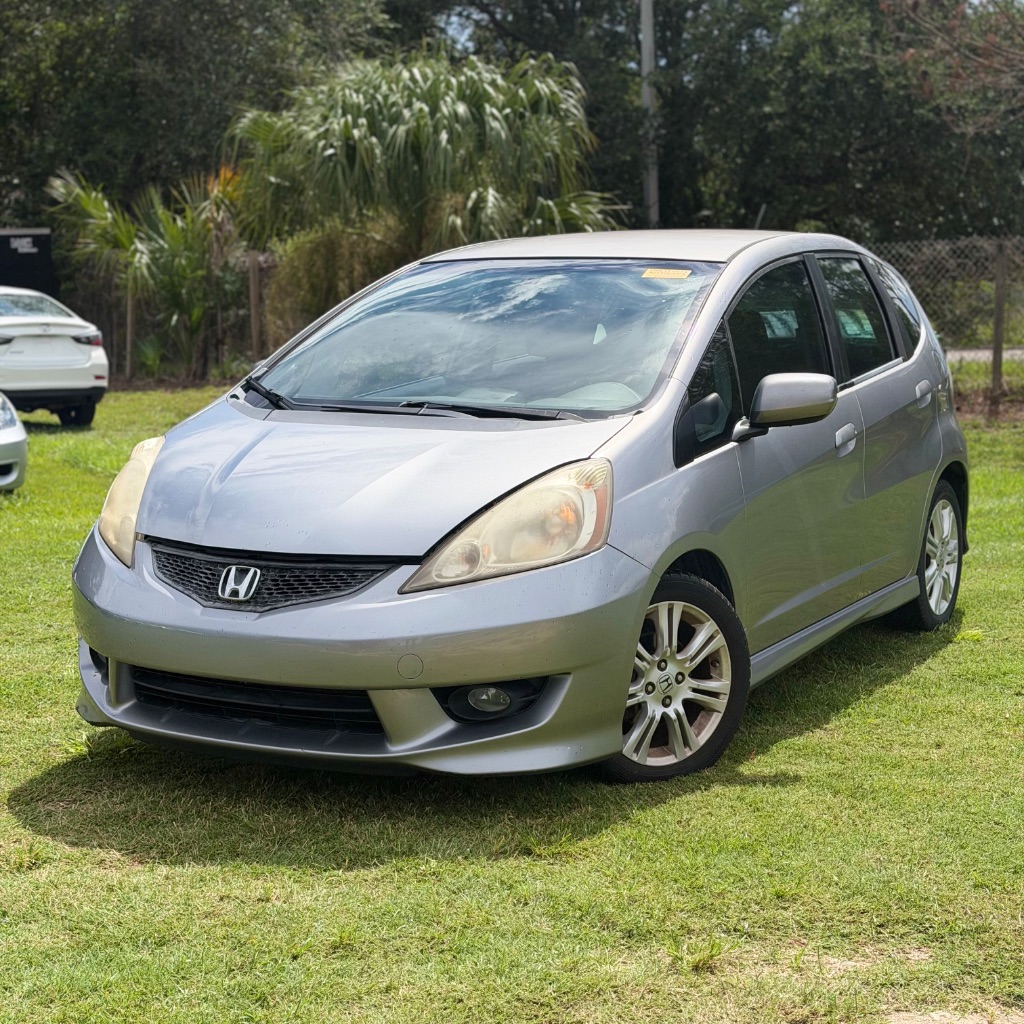 2010 Honda Fit - $3,500