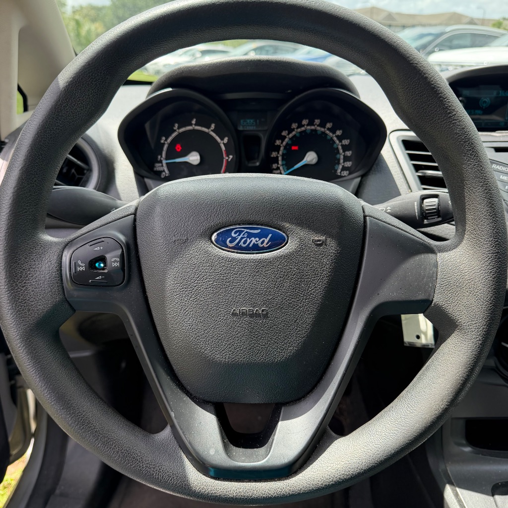 2017 Ford Fiesta - $3,991