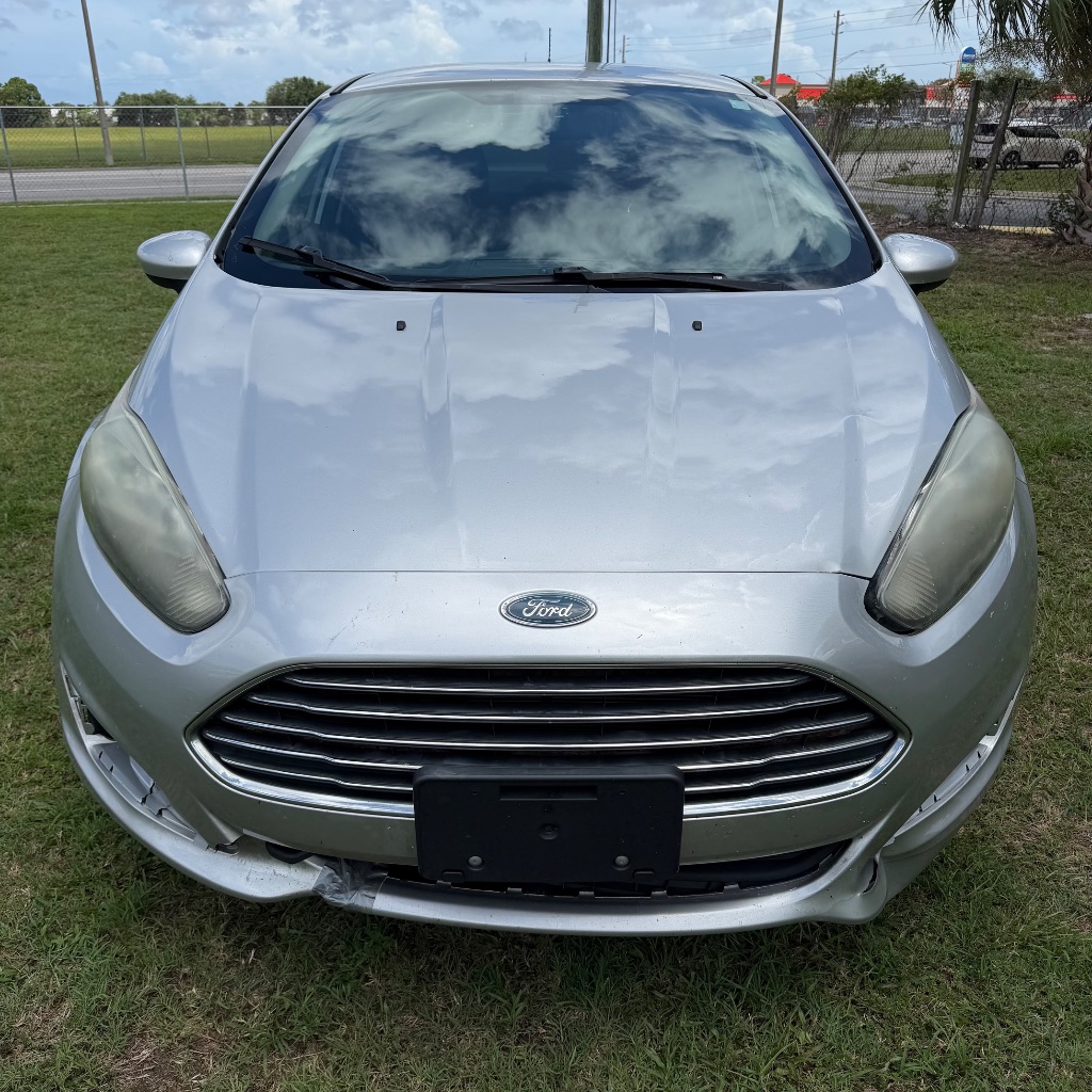 2017 Ford Fiesta - $3,991