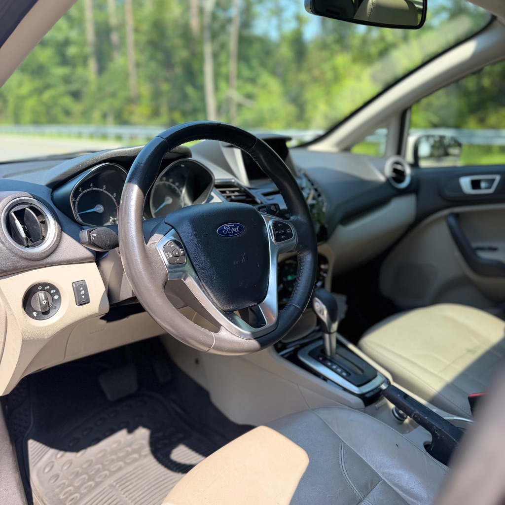 2017 Ford Fiesta - $4,991