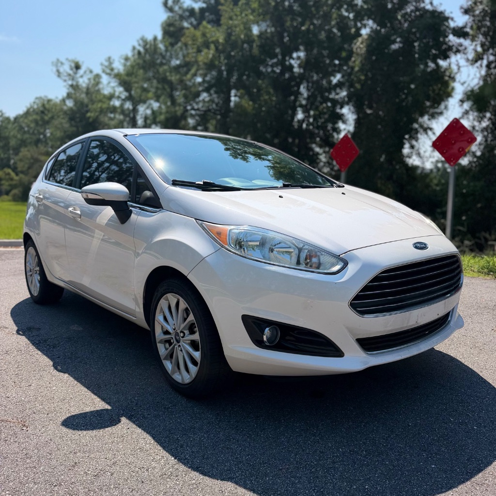 2017 Ford Fiesta - $4,991