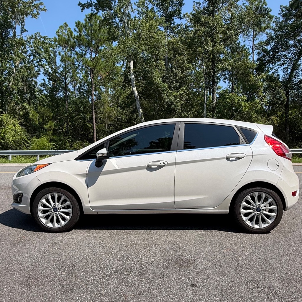2017 Ford Fiesta - $4,991