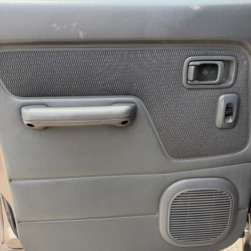 2004 Nissan Frontier - $4,991