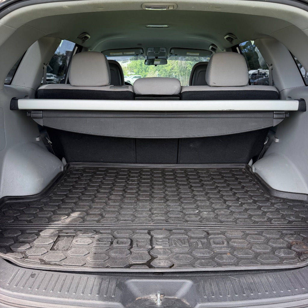 2014 Kia Sorento - $5,500
