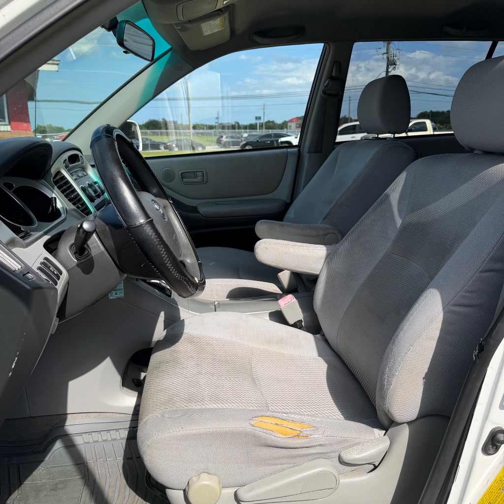 2007 Toyota Highlander - $3,500