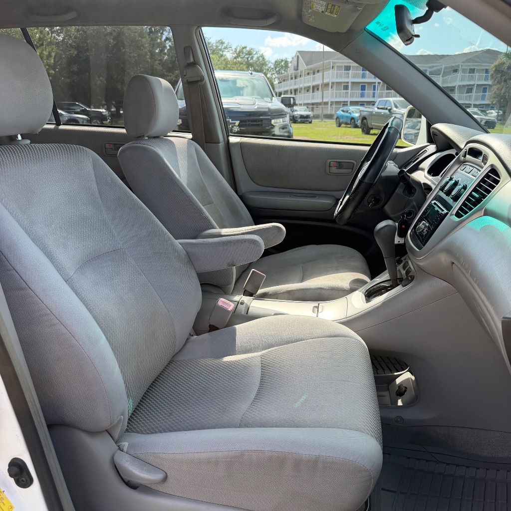 2007 Toyota Highlander - $3,500