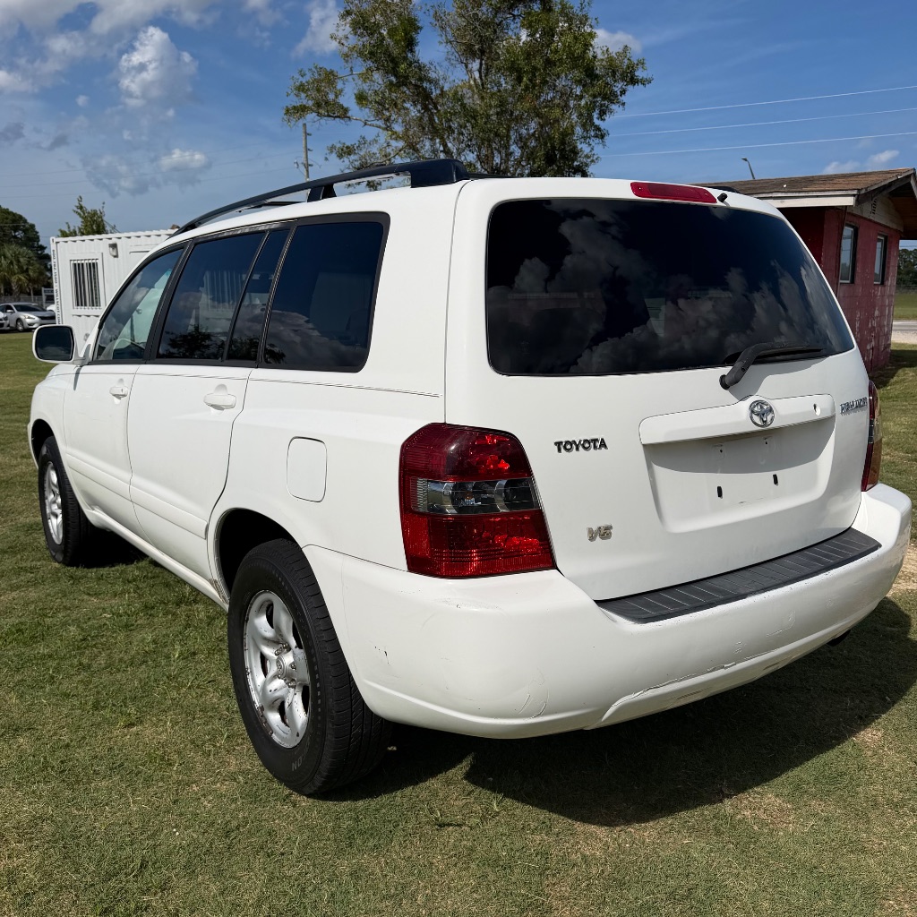 2007 Toyota Highlander - $3,500