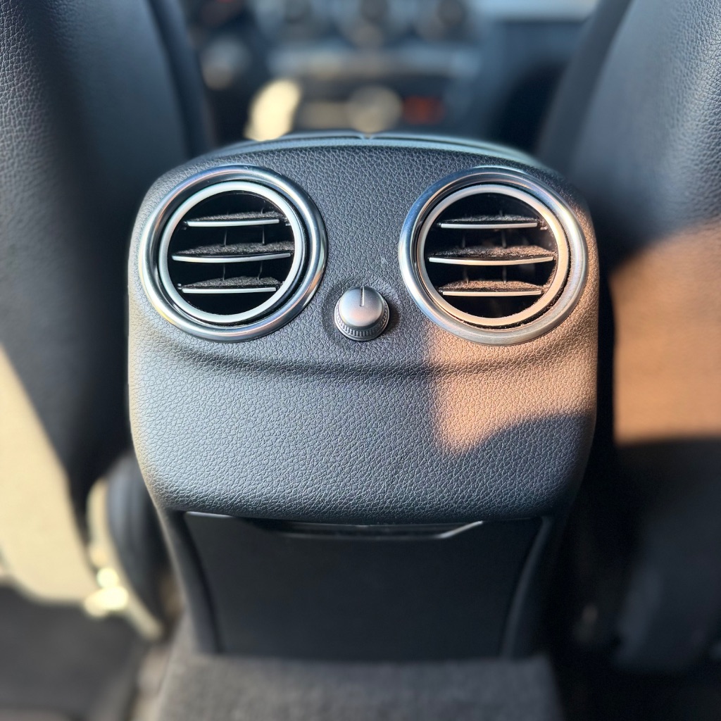 2016 Mercedes-Benz C-Class - $10,991