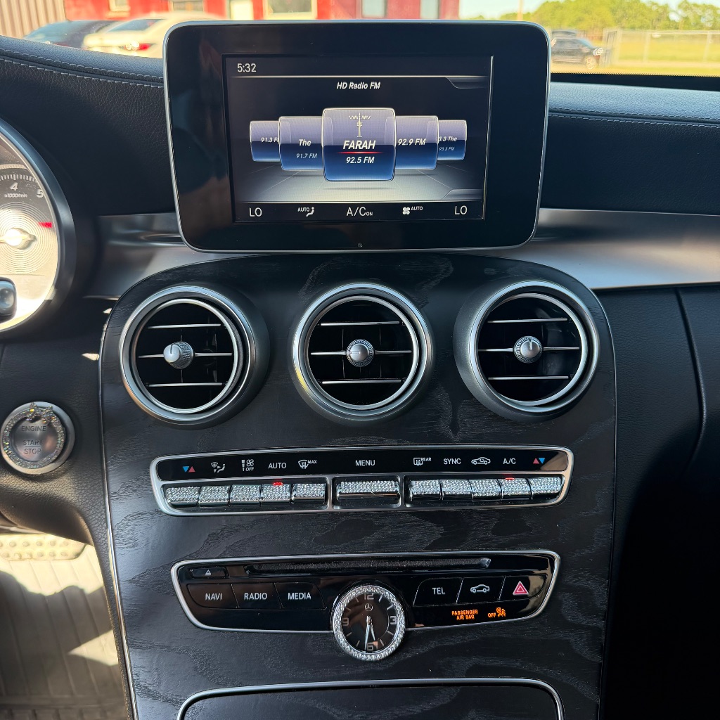 2016 Mercedes-Benz C-Class - $10,991