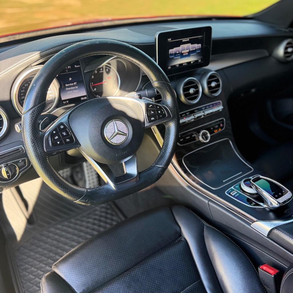 2016 Mercedes-Benz C-Class - $10,991