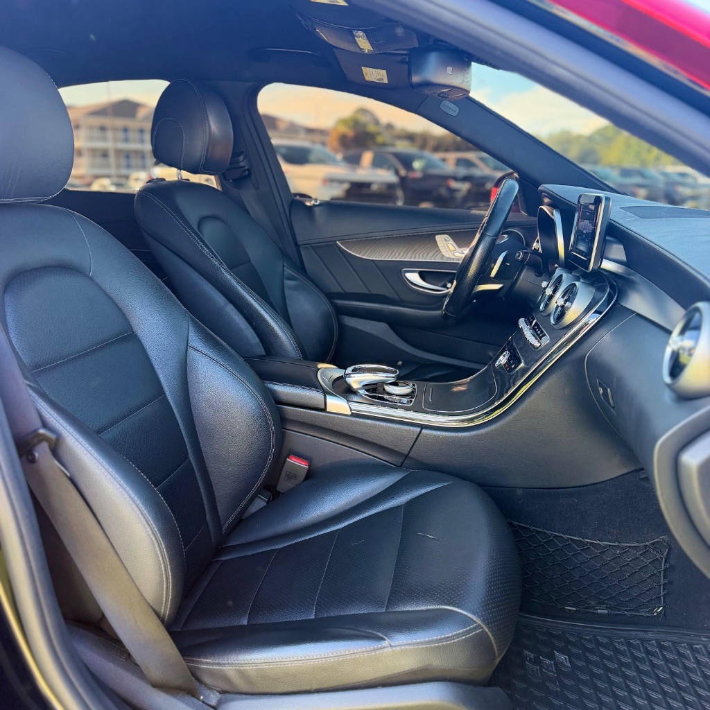2016 Mercedes-Benz C-Class - $10,991