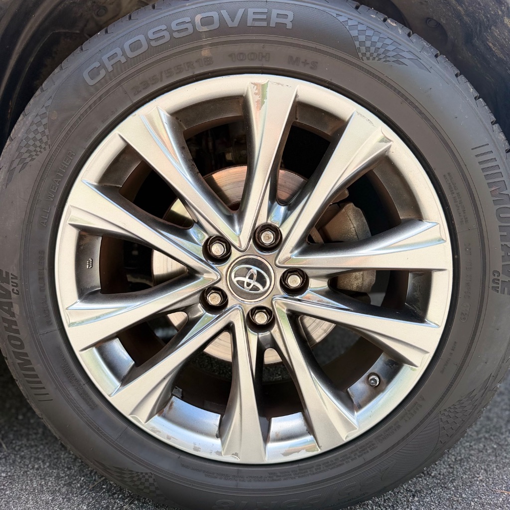 2018 Toyota RAV4 - $8,994