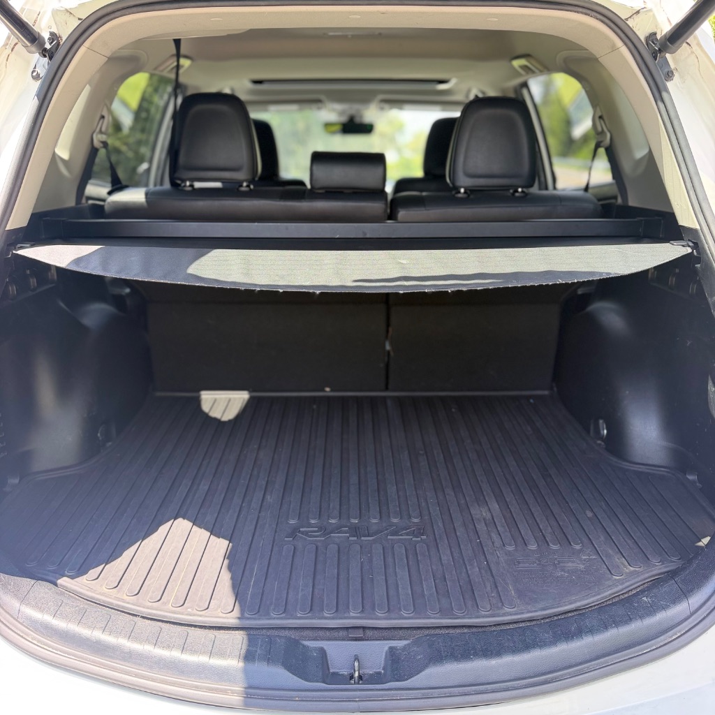 2018 Toyota RAV4 - $8,994