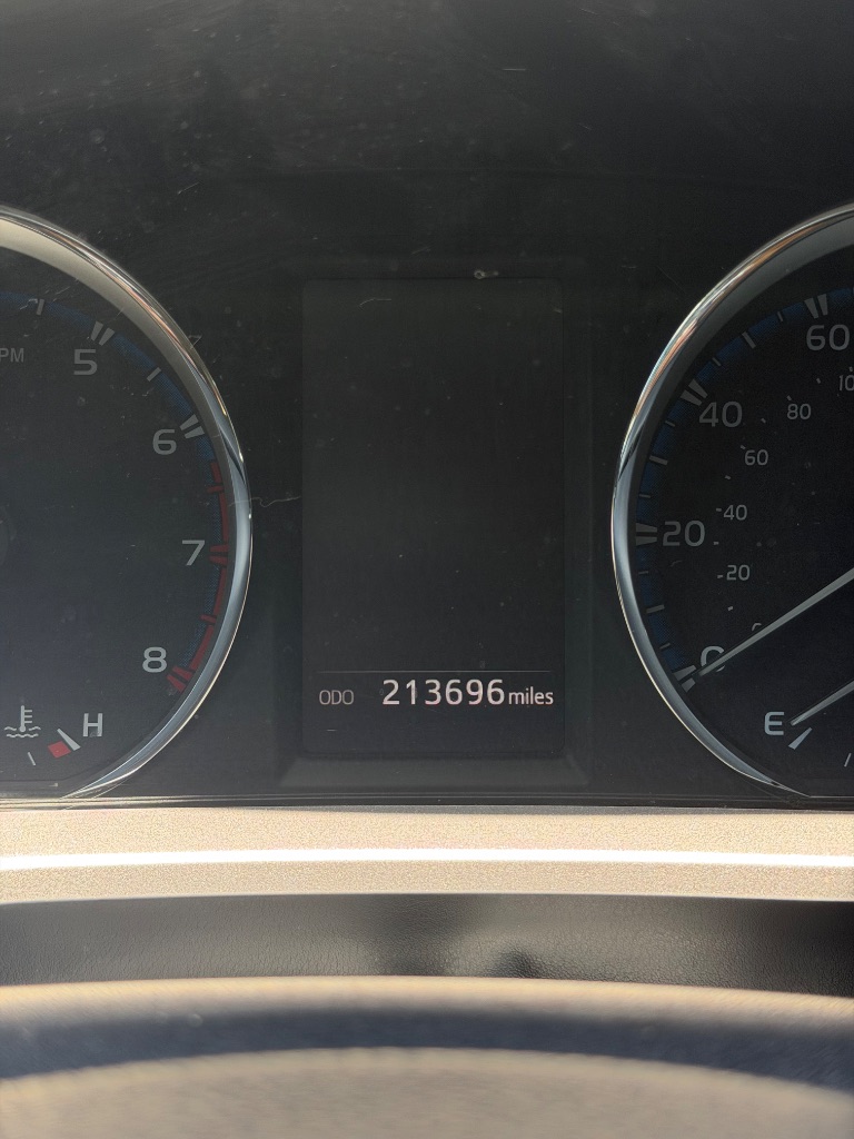 2018 Toyota RAV4 - $8,994