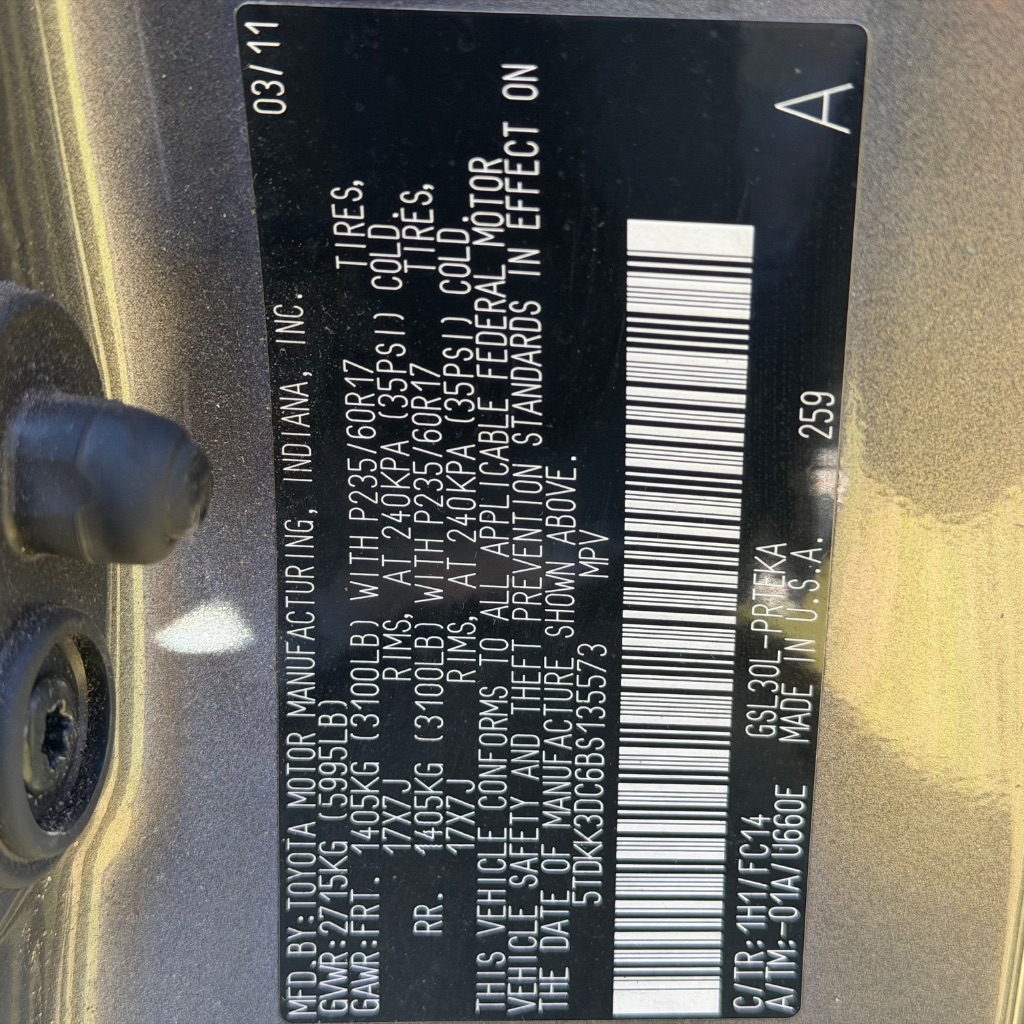 2011 Toyota Sienna - $5,500
