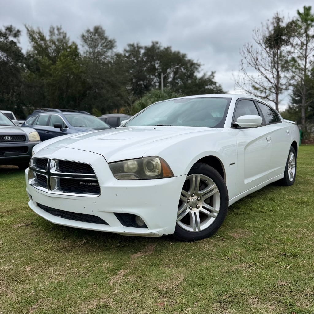 2011 Dodge Charger - $4,991