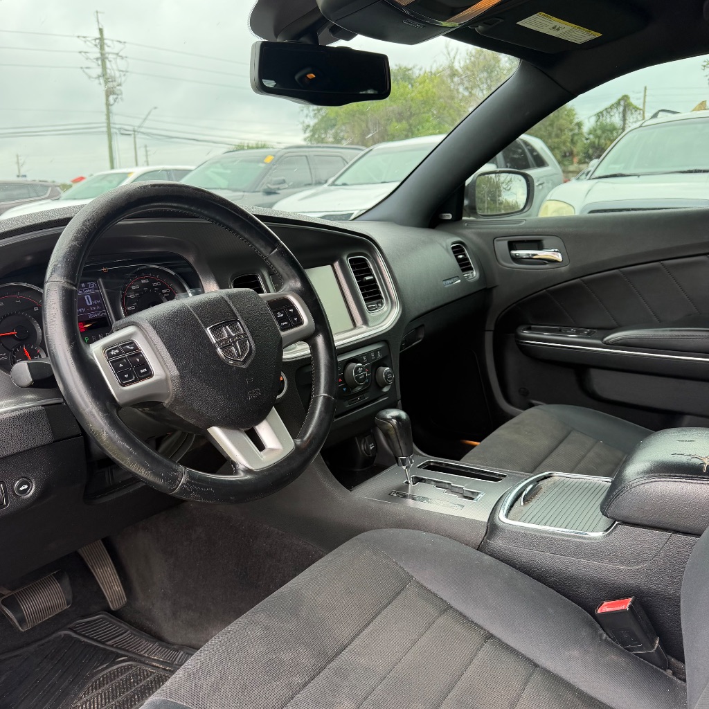 2011 Dodge Charger - $4,991
