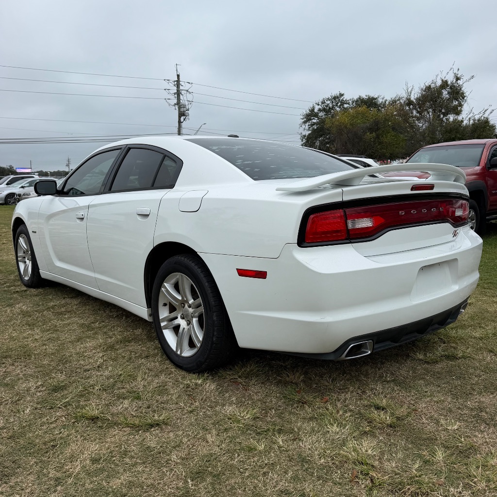 2011 Dodge Charger - $3,990
