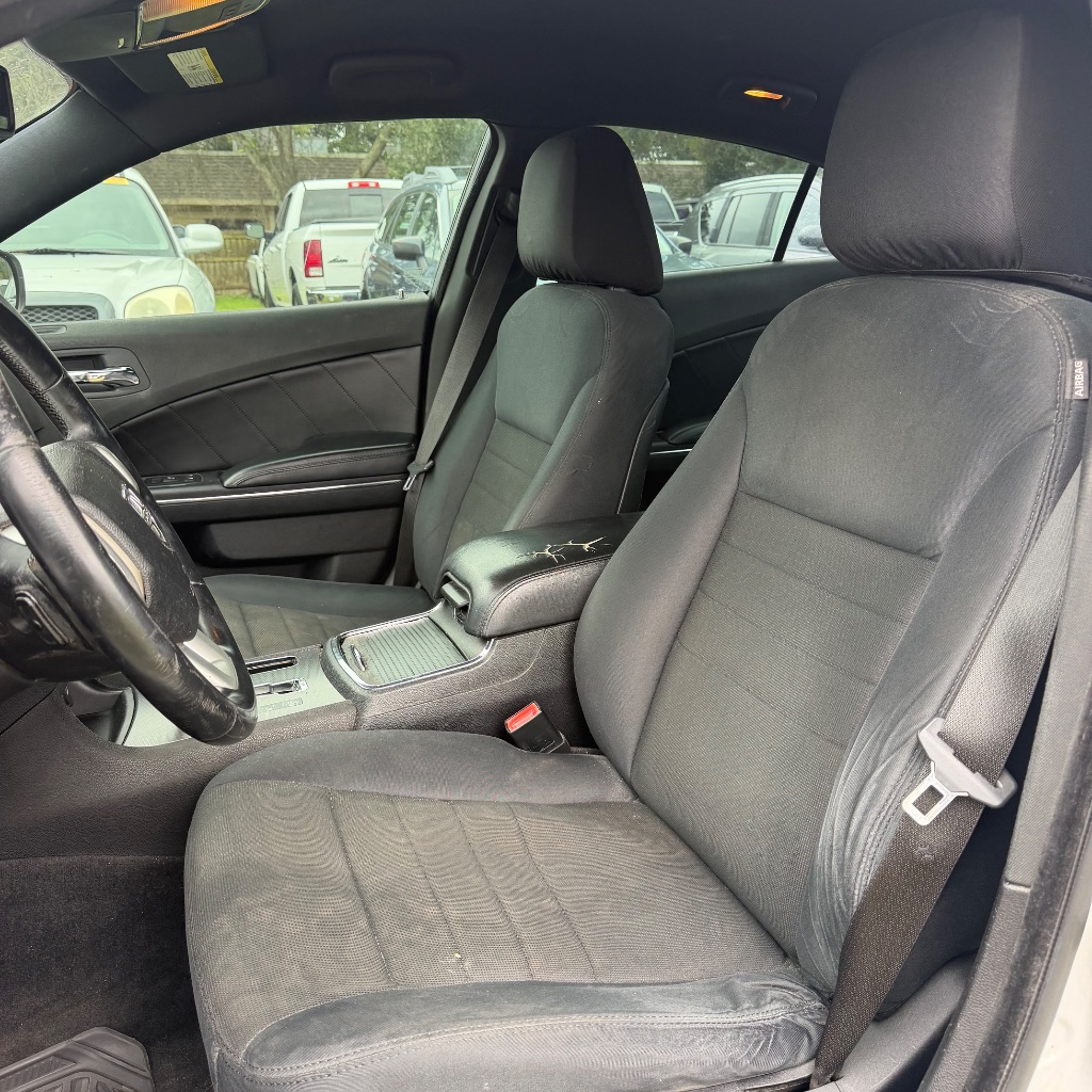 2011 Dodge Charger - $4,991