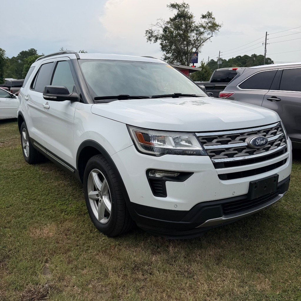 2018 Ford Explorer - $9,991