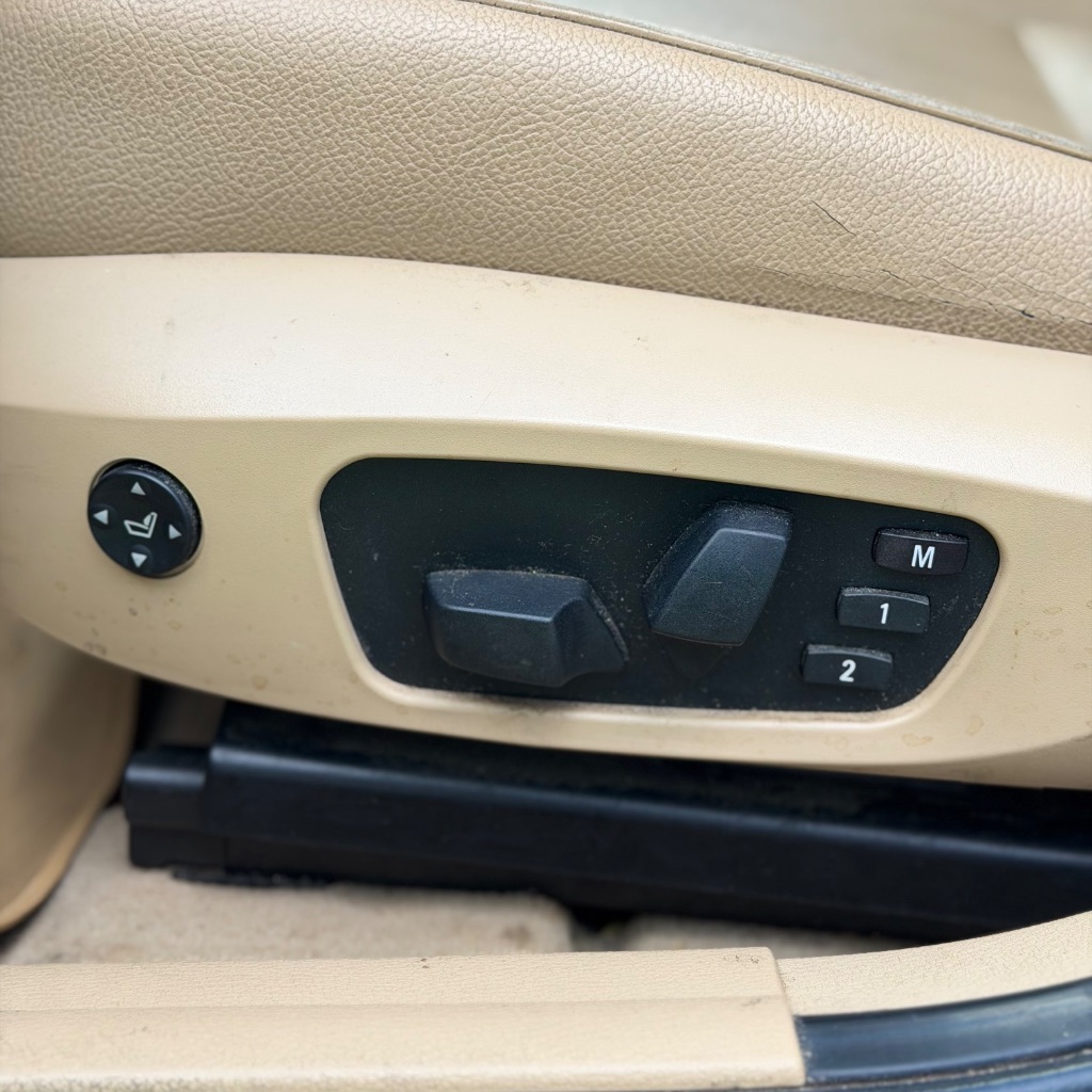 2015 BMW X1 - $6,500