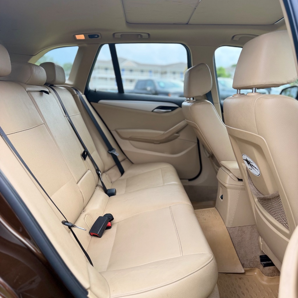 2015 BMW X1 - $6,500
