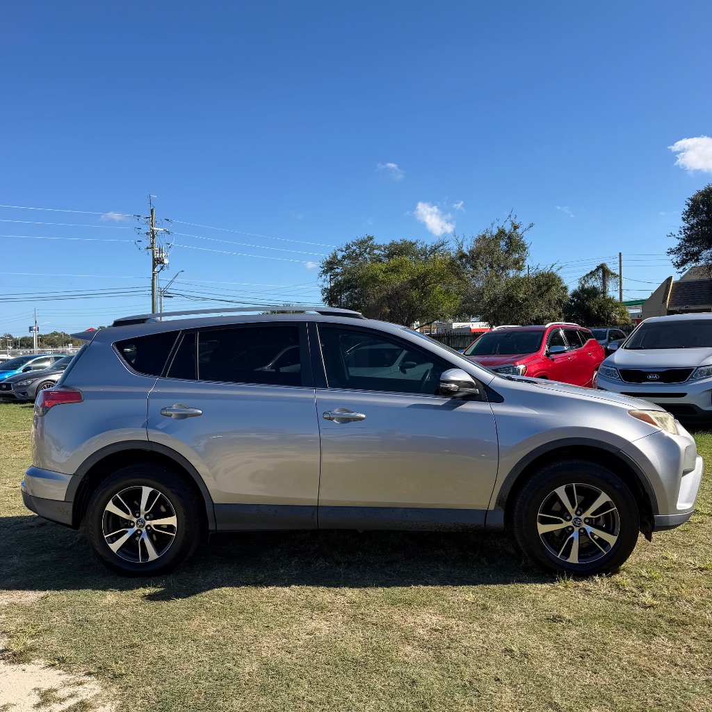 2016 Toyota RAV4 - $8,891