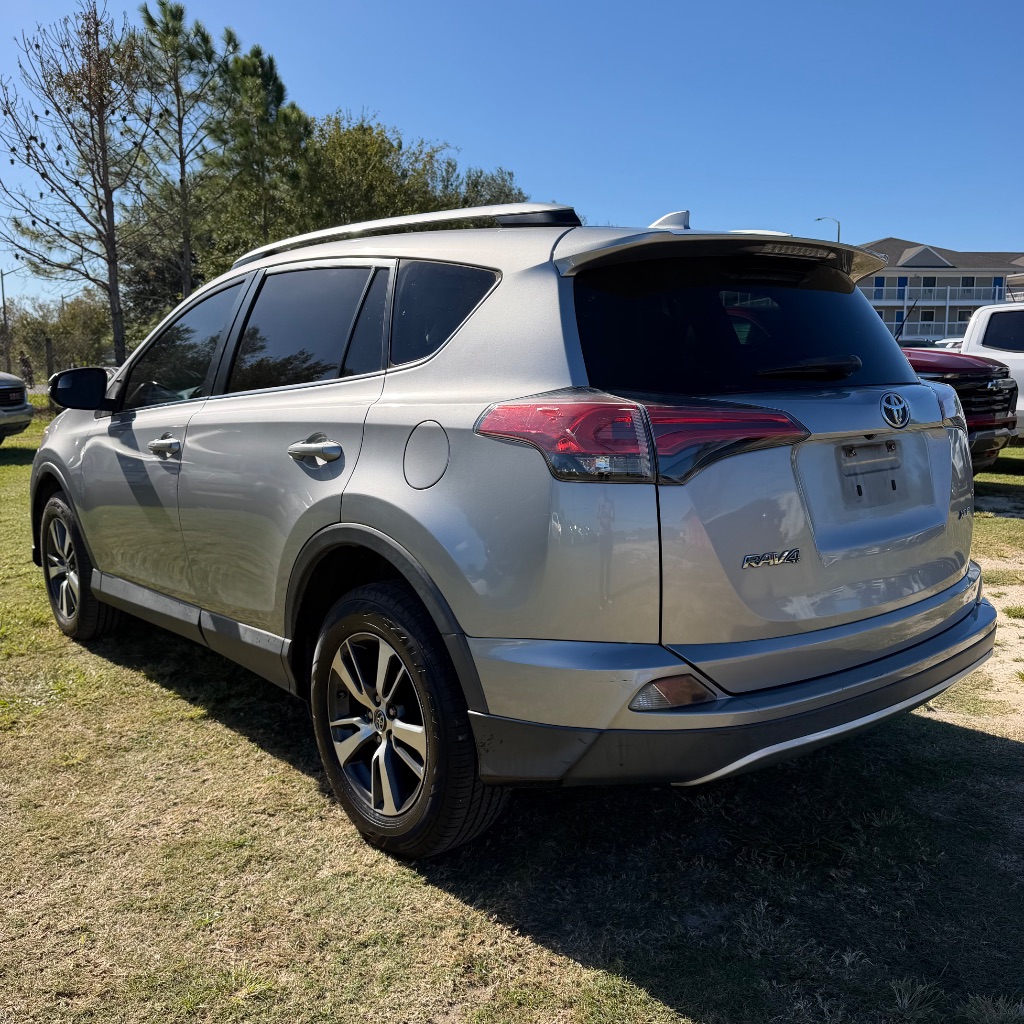 2016 Toyota RAV4 - $8,891